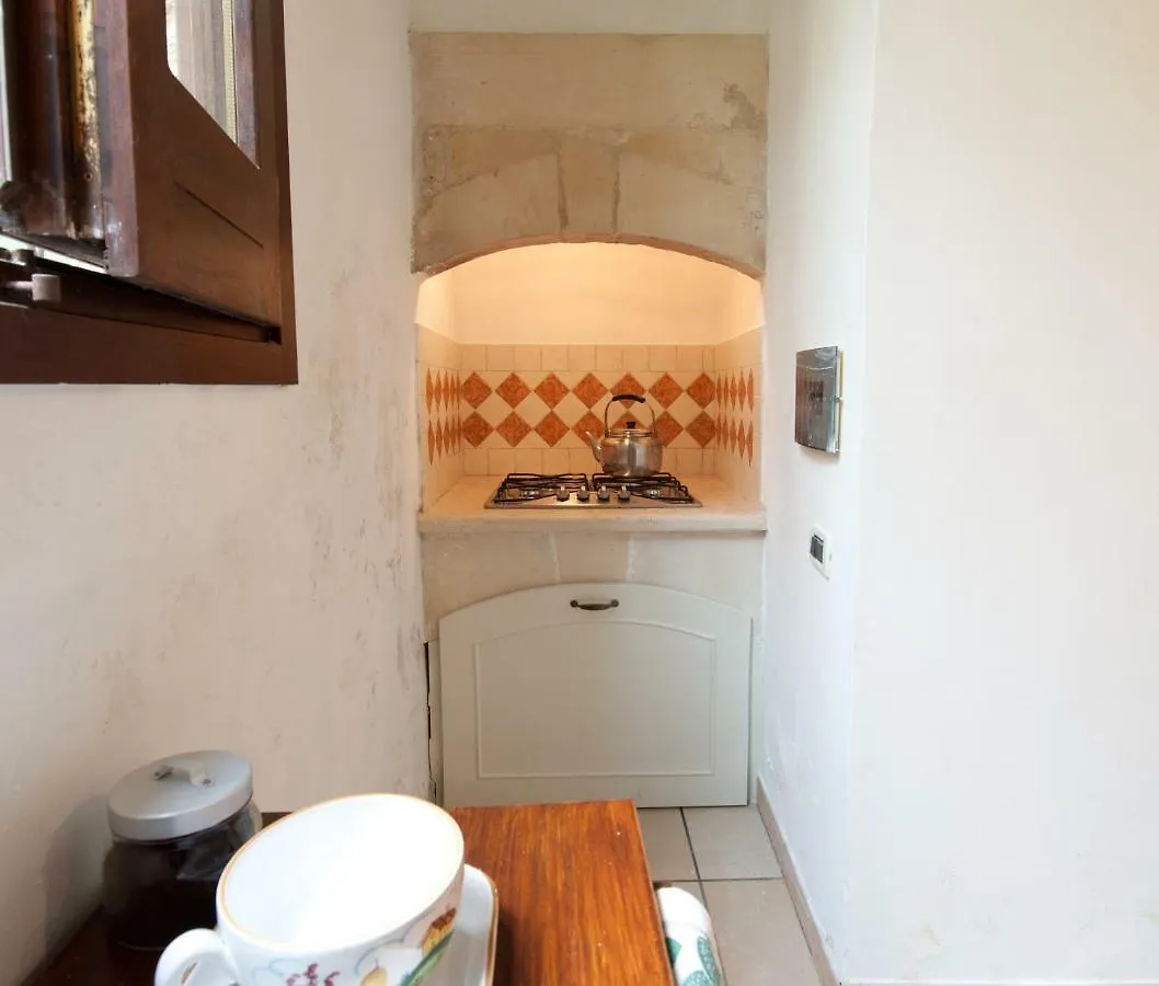 Casa D'Artista Suite & Garden Lecce Bed & Breakfast